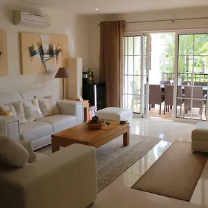 Luxury 3 Bedroom On Gated Complex Apartment Quarteira