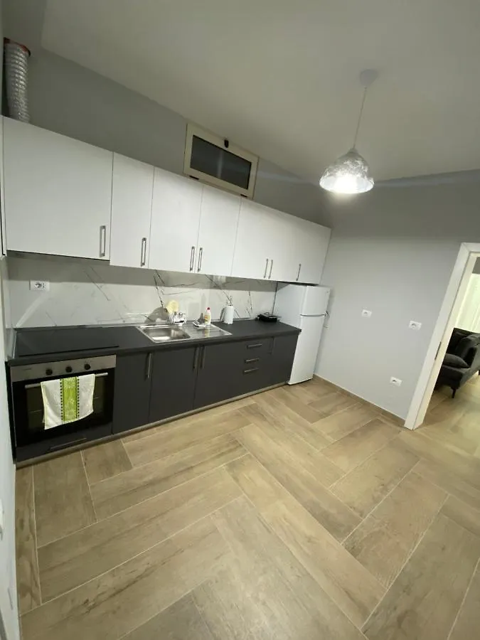 Eagle'S Nest Apartment Shkoder Albania
