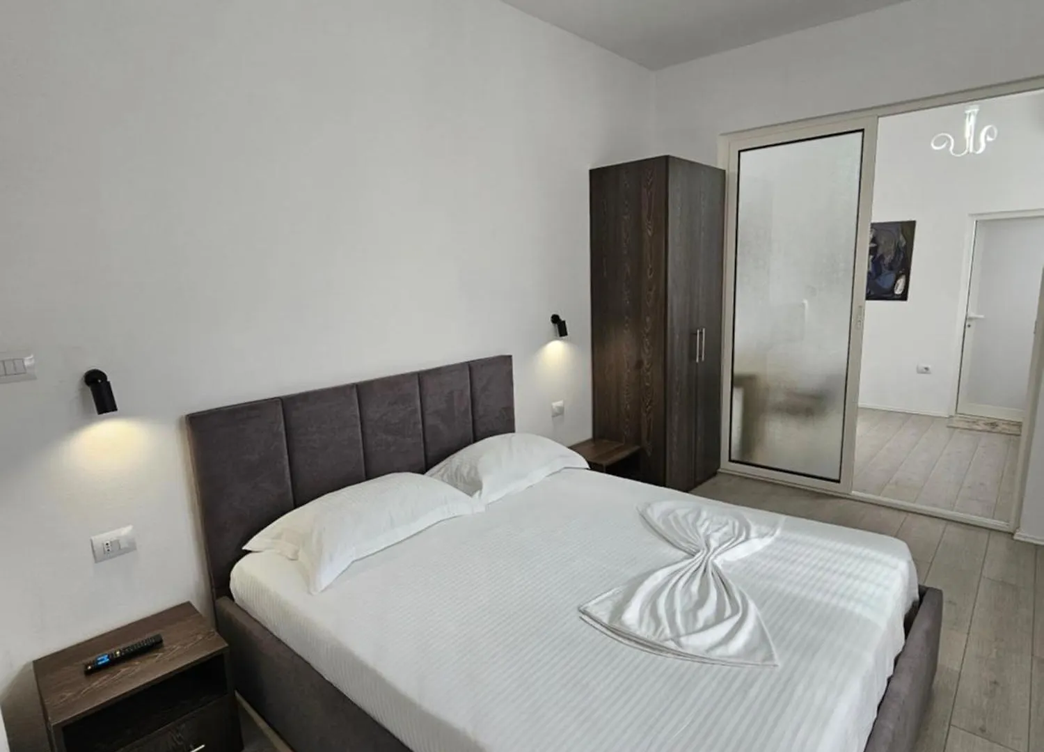 Eagle'S Nest Apartment Shkoder
